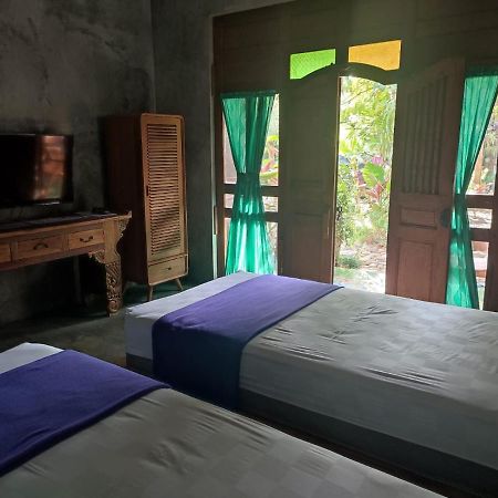 Watukarung Ristu Homestay Kalak Esterno foto