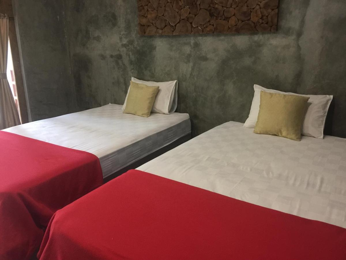 Watukarung Ristu Homestay Kalak Esterno foto