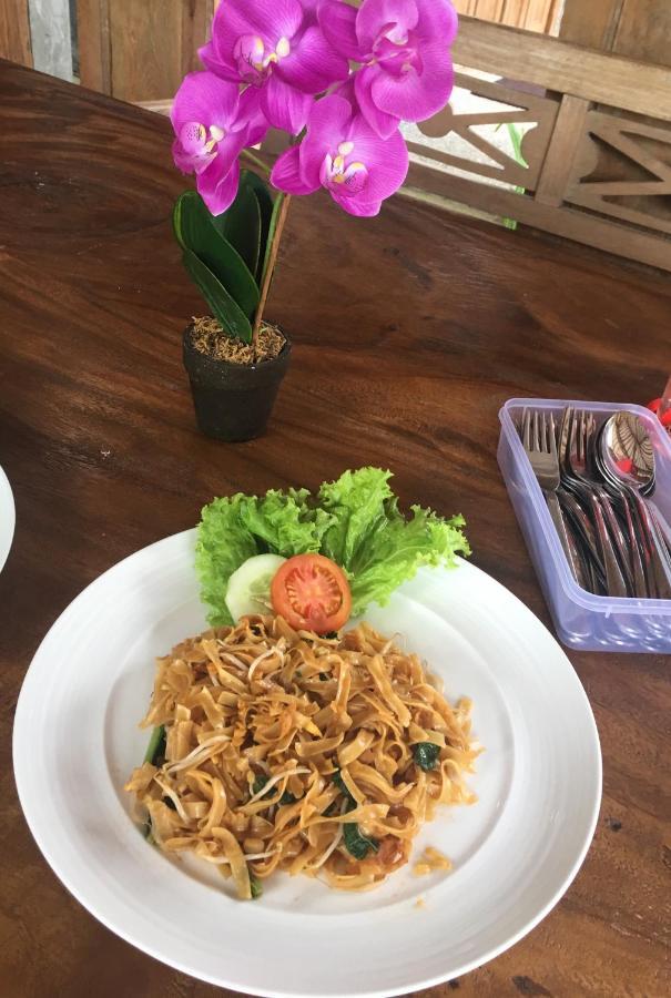 Watukarung Ristu Homestay Kalak Esterno foto
