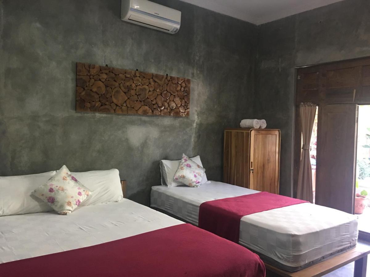 Watukarung Ristu Homestay Kalak Esterno foto