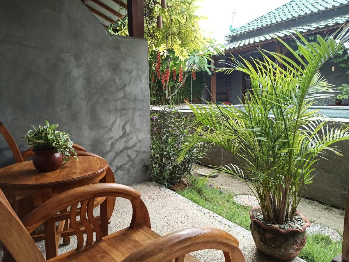 Watukarung Ristu Homestay Kalak Esterno foto